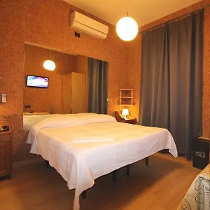 Отель Roma Inn